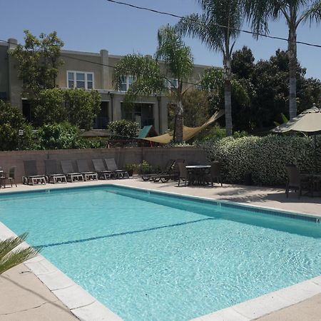 Harbor Inn & Suites Anaheim Dış mekan fotoğraf