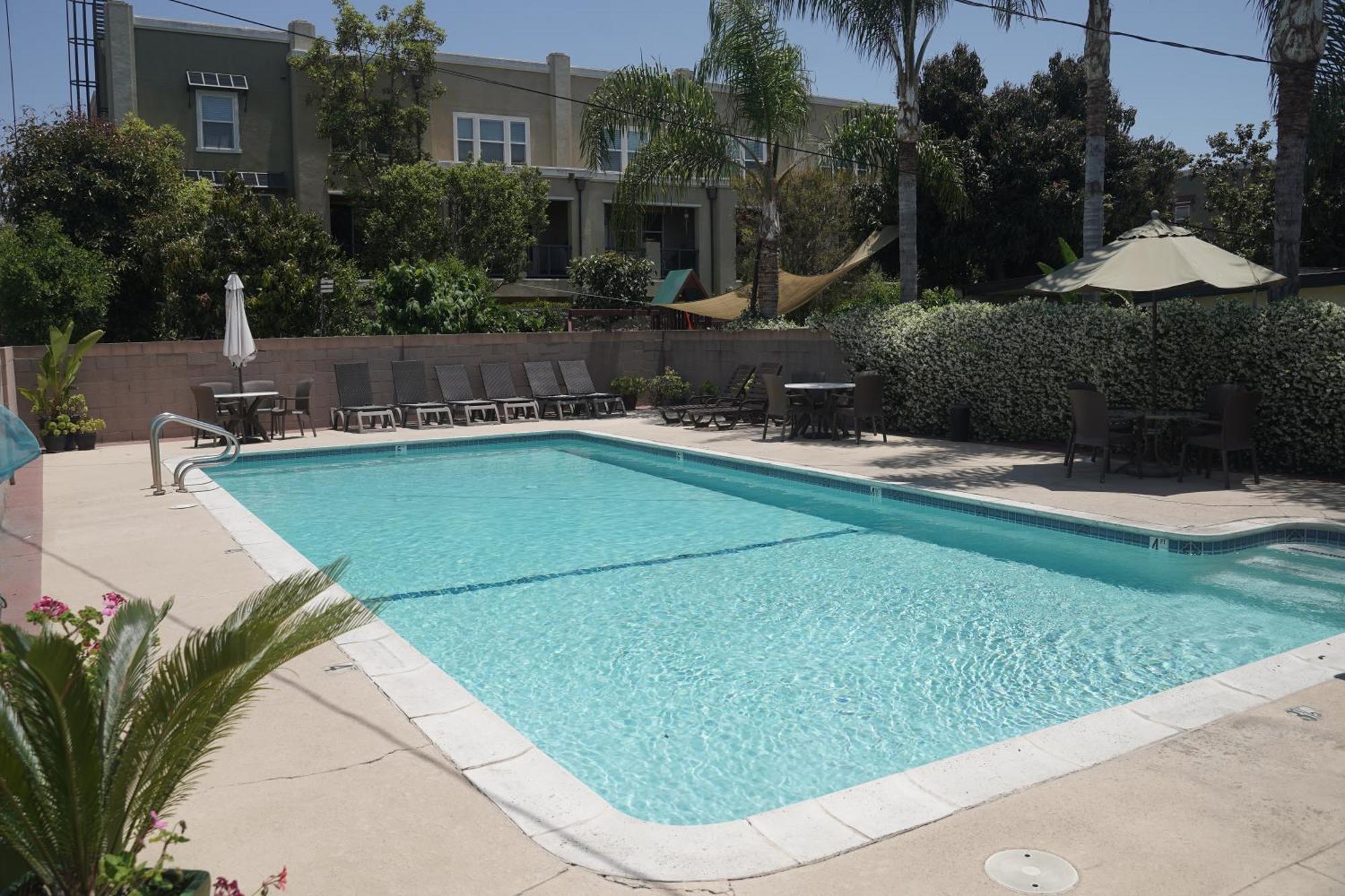 Harbor Inn & Suites Anaheim Dış mekan fotoğraf
