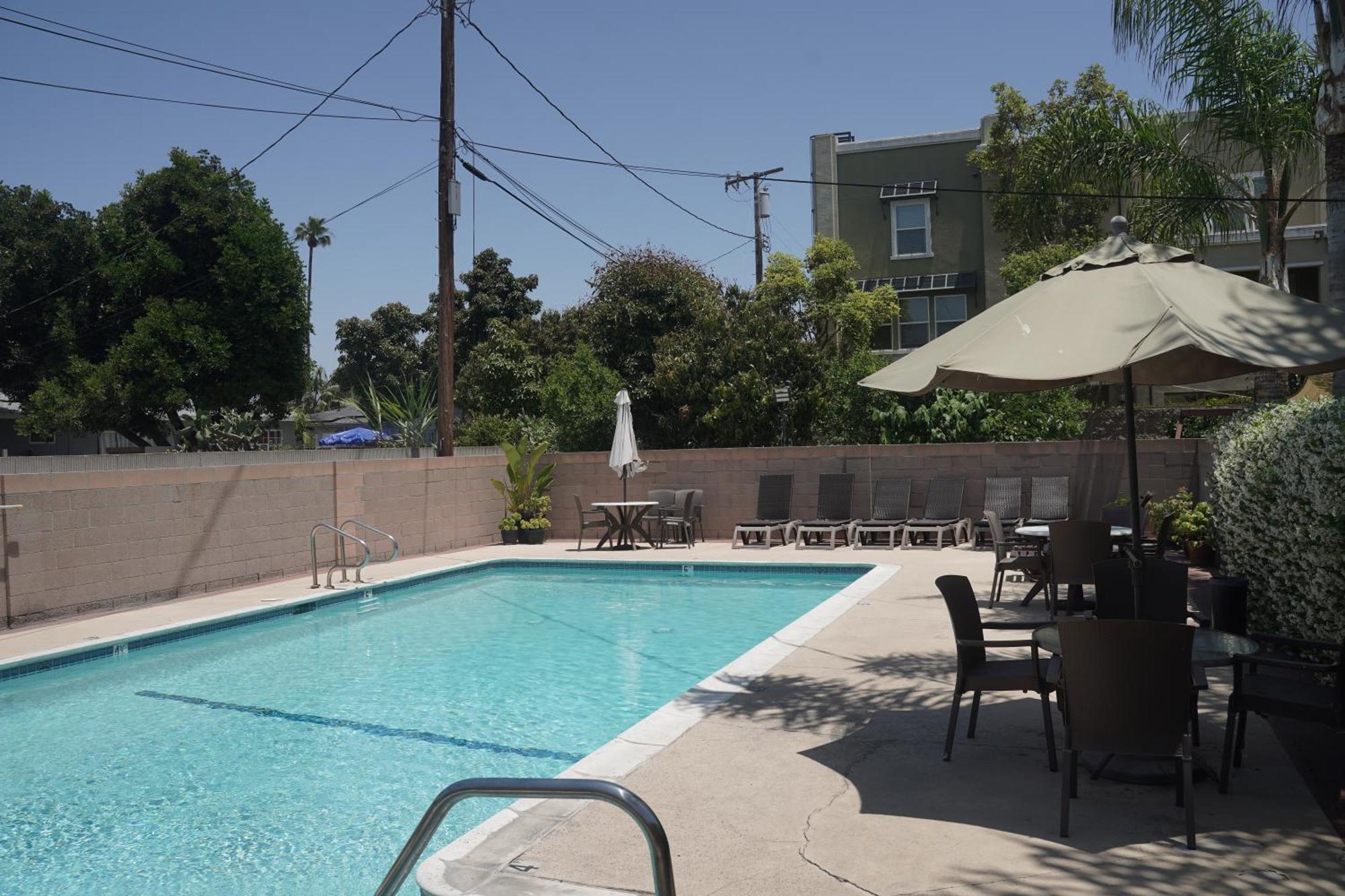 Harbor Inn & Suites Anaheim Dış mekan fotoğraf