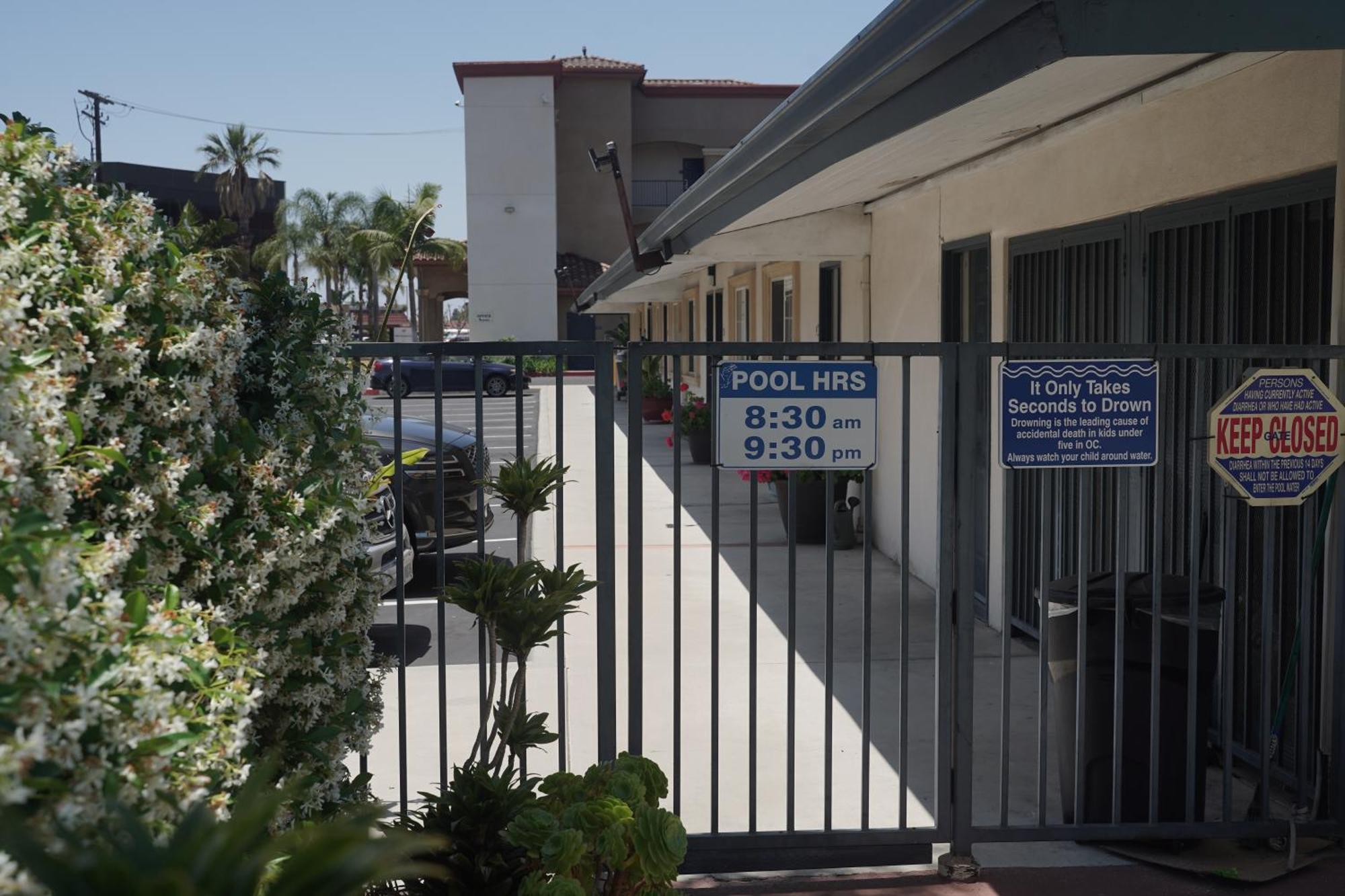 Harbor Inn & Suites Anaheim Dış mekan fotoğraf