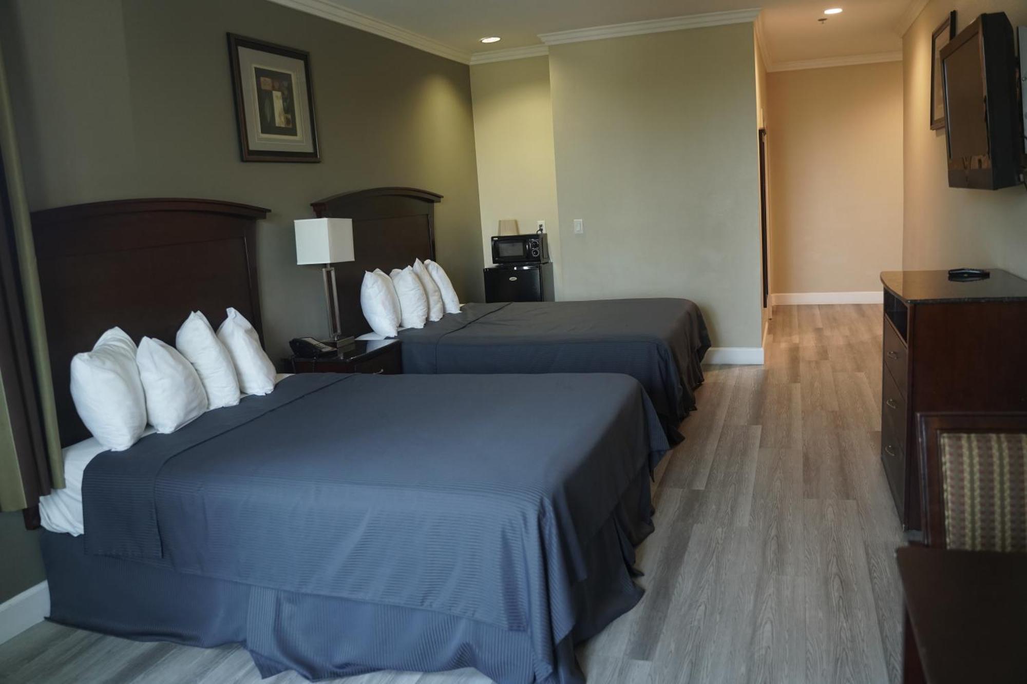 Harbor Inn & Suites Anaheim Dış mekan fotoğraf